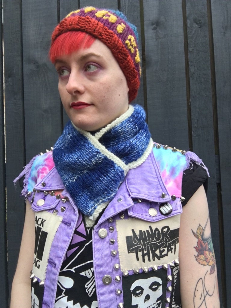 Machine Gun Blues Social Distortion Knitted Mini Striped Scarf